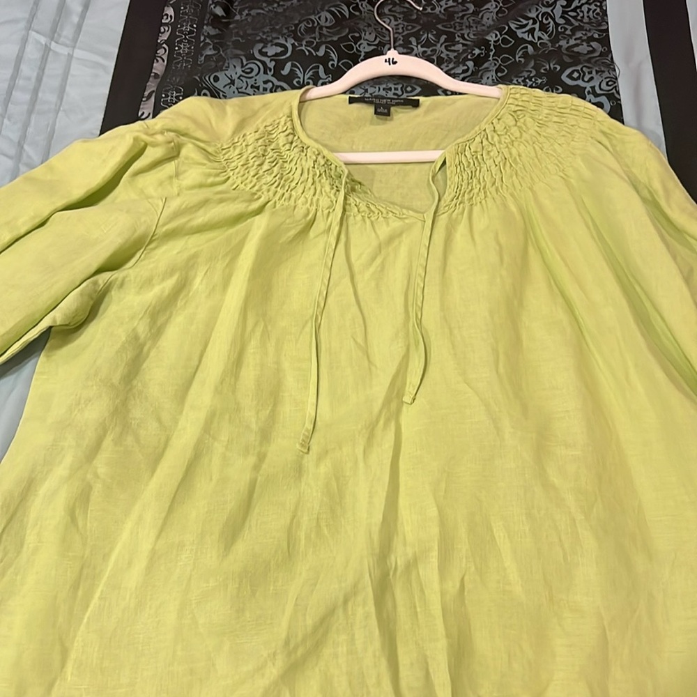 MARC NEW YORK Women's Yellow Top, size large - Picture 8 of 8